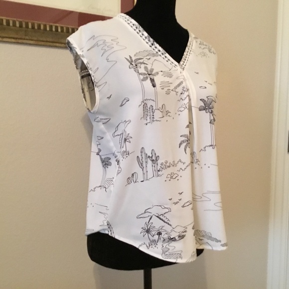 Current Air|Anthropologie Sleeveless Top white desert print - Picture 4 of 11